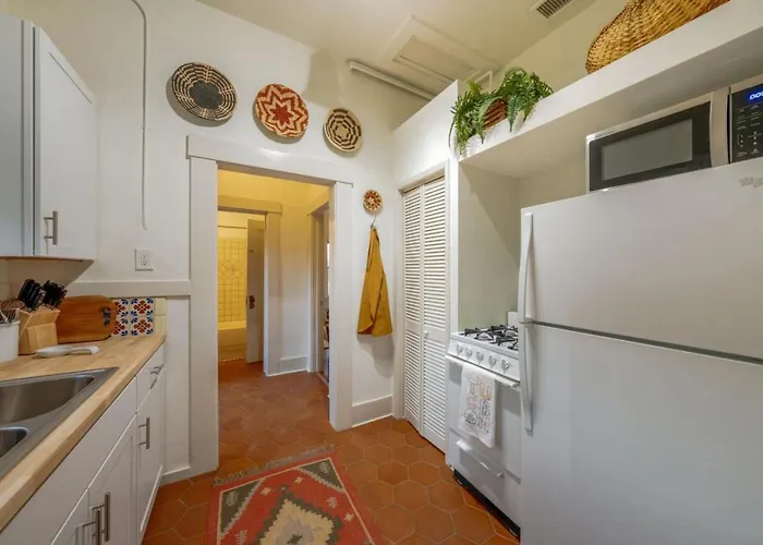 Charmer, 3 Blocks From U Of A, 1 Bedroom 1 Ba, Sleep 3 Сasa de vacaciones Tucson