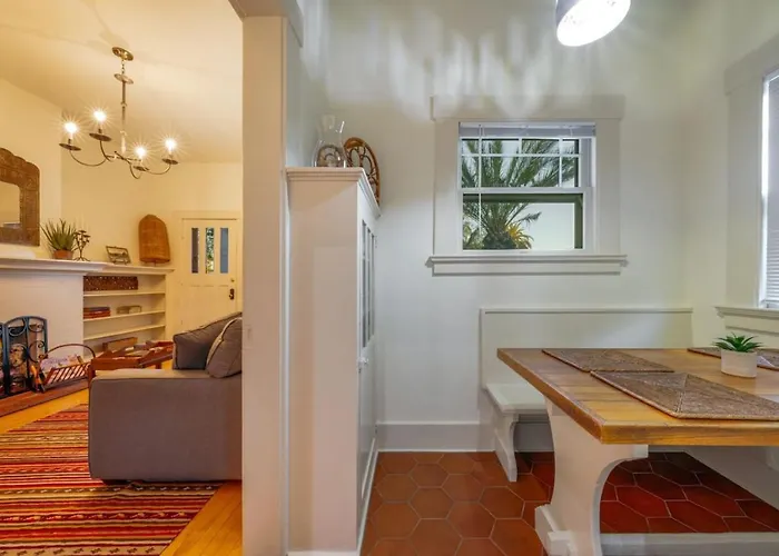 Сasa de vacaciones Charmer, 3 Blocks From U Of A, 1 Bedroom 1 Ba, Sleep 3 Tucson